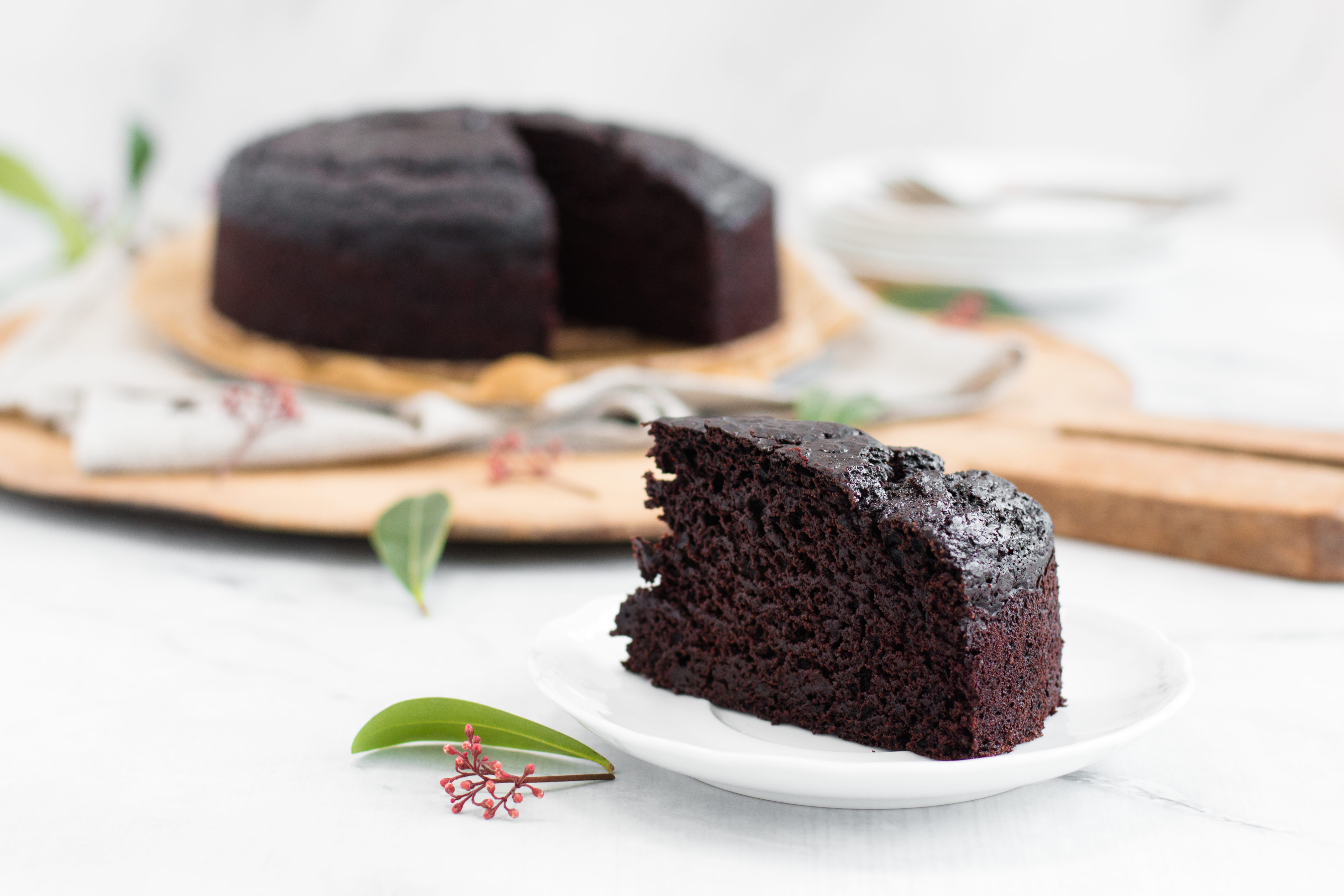 Saftiger veganer Schokoladenkuchen | Madame Dessert
